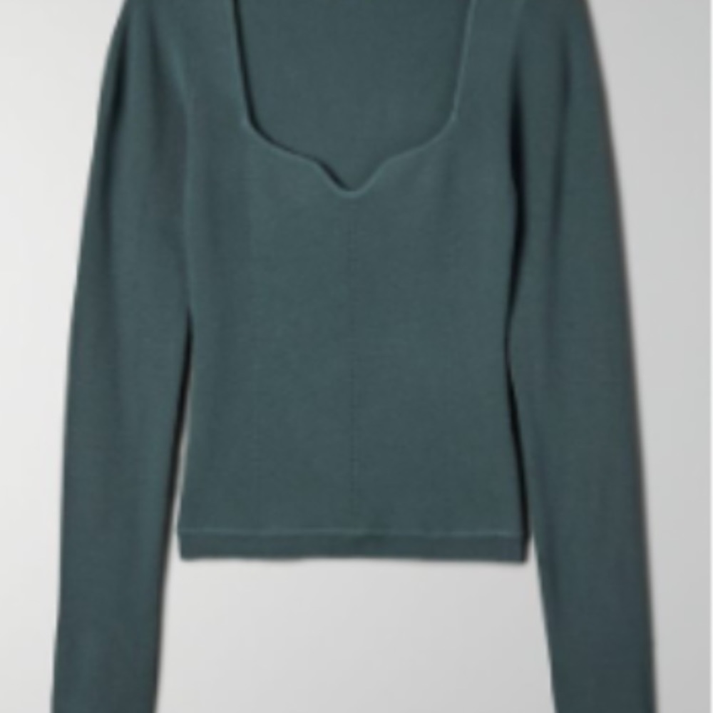 NWOT Aritzia Tuscany Sweater XS